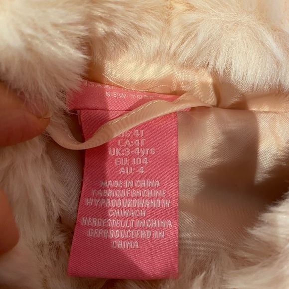 Beautiful coat - size 4T - Picture 4 of 4